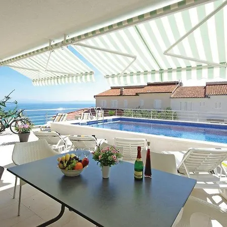 Apartment 13592a *